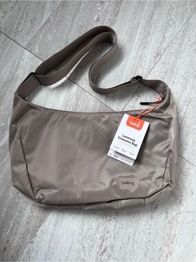 Bellroy | Laneway Crescent Bag